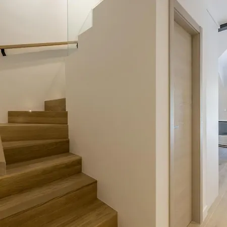 아파트 Mar Luxury 수페타르