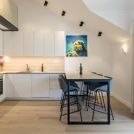 Mar Luxury Apartment *