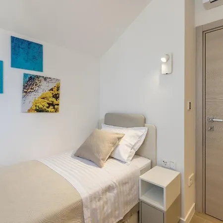 Mar Luxury Apartamento *